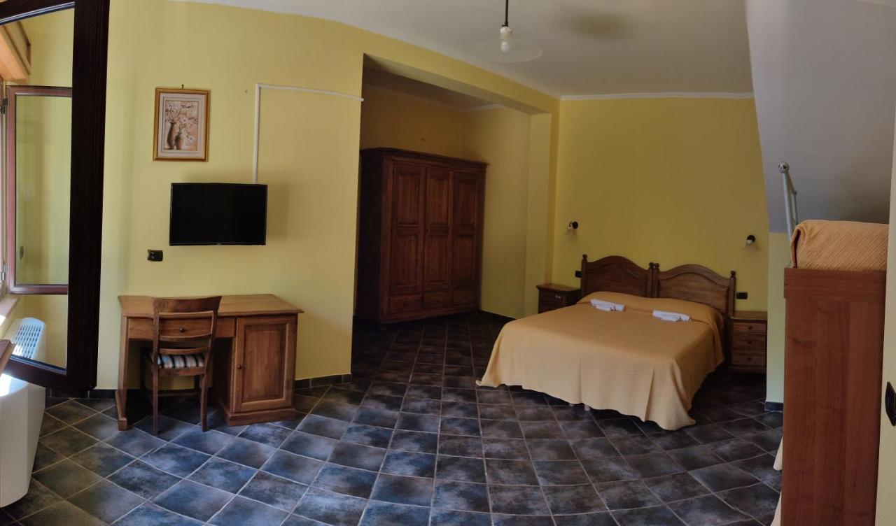 Agriturismo Roseto Villa Serra San Bruno Luaran gambar